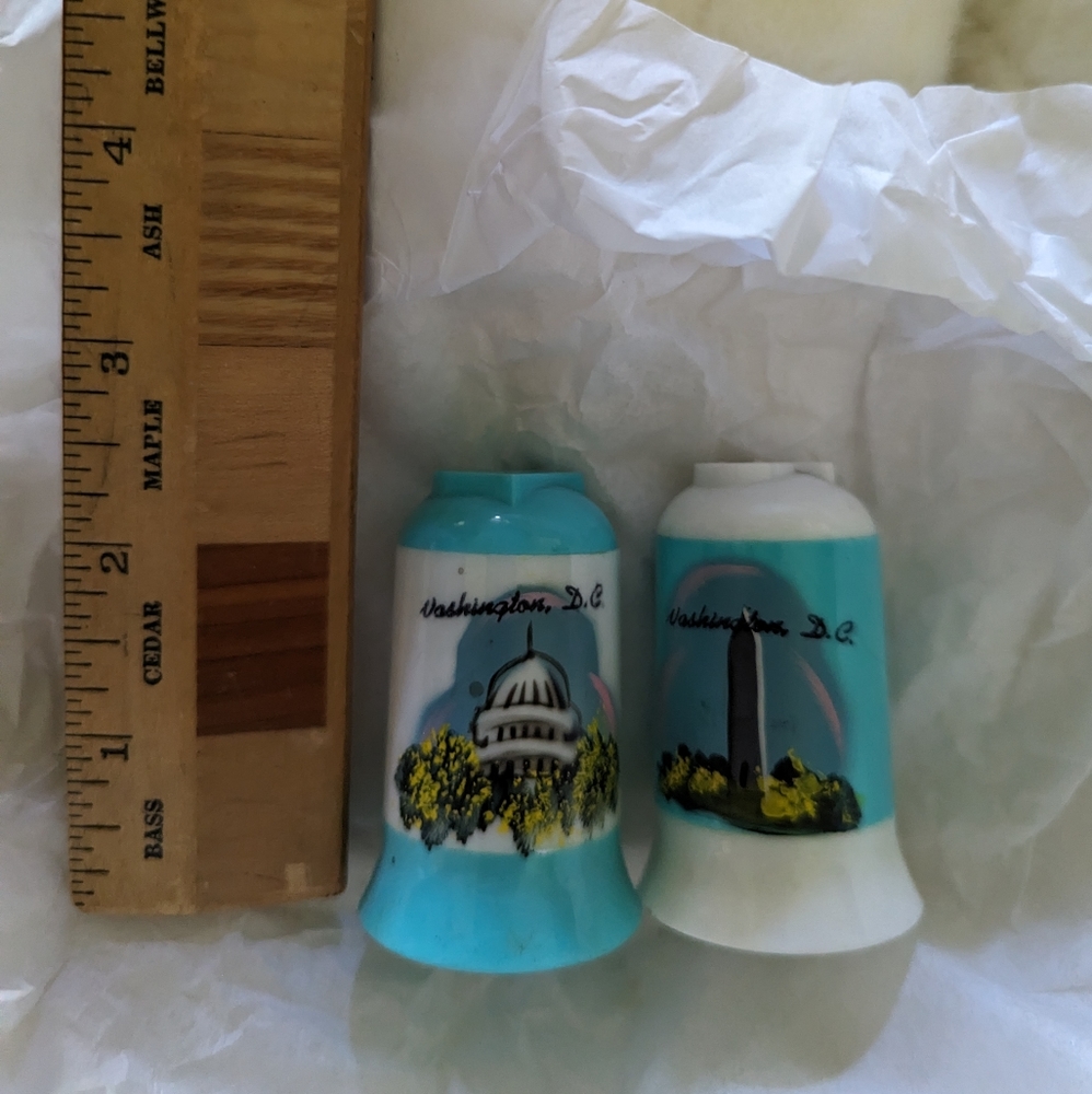 Vintage salt and pepper D.C.